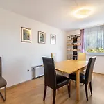 Gaestezimmer Gross 3* توبنجن