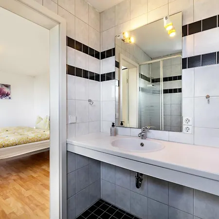 Pensjonat Gaestezimmer Gross Tybinga