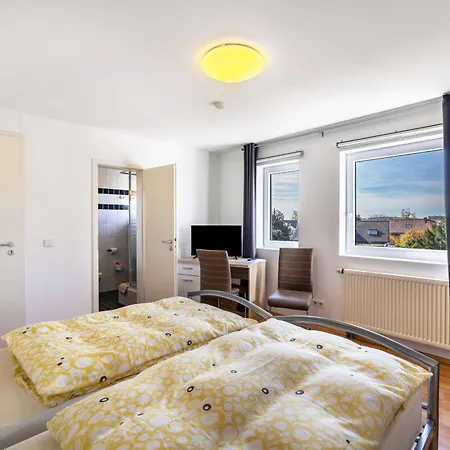 Gaestezimmer Gross 3*